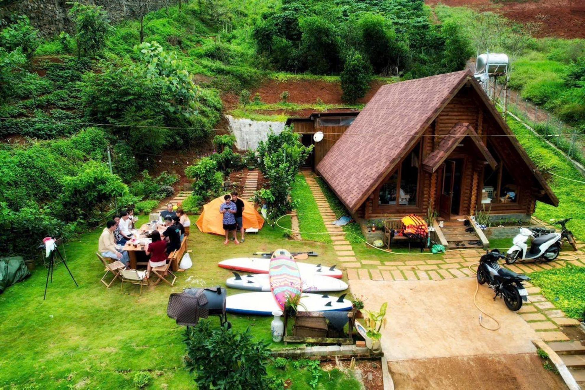 Hotel Nha Bao La - Ho Dak Long Thuong Bảo Lộc Exterior foto